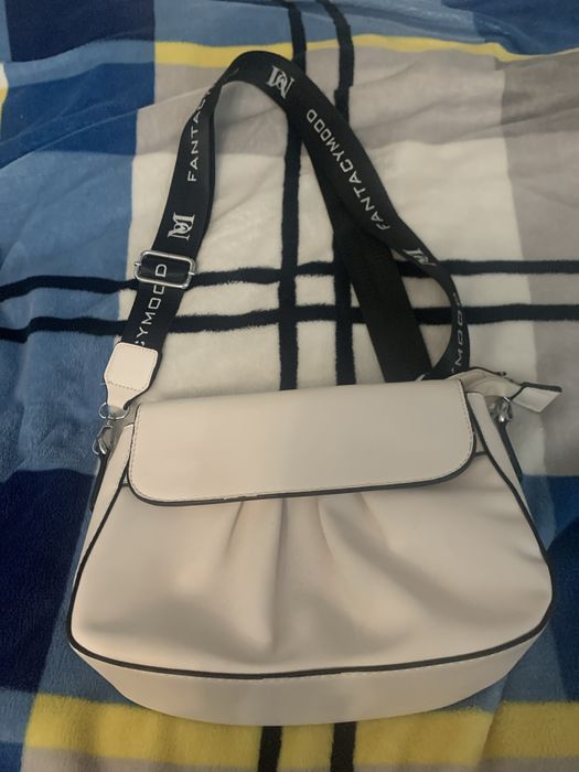 Продам сумку в ідельному стані недорого!!