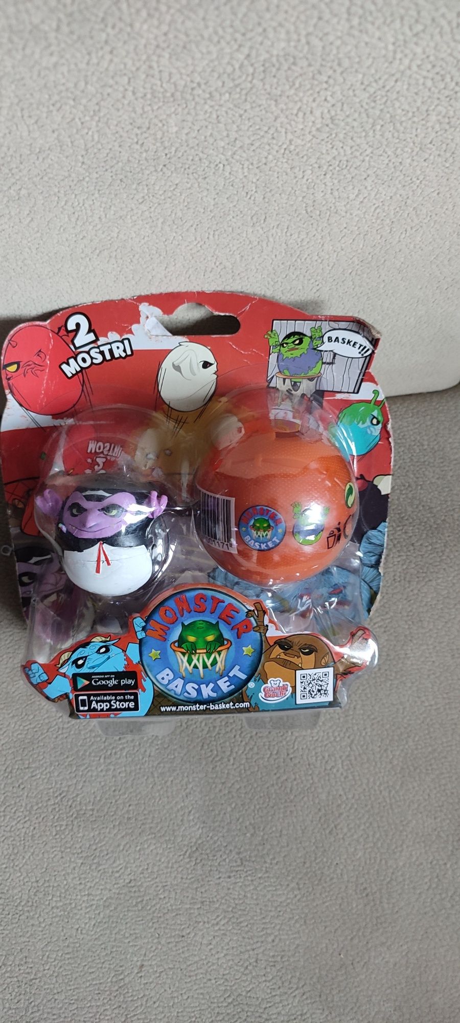 Monster basket figurki Nowe