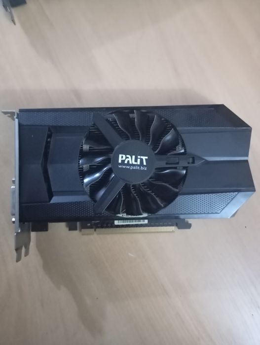 GeForce GTX 660 ·