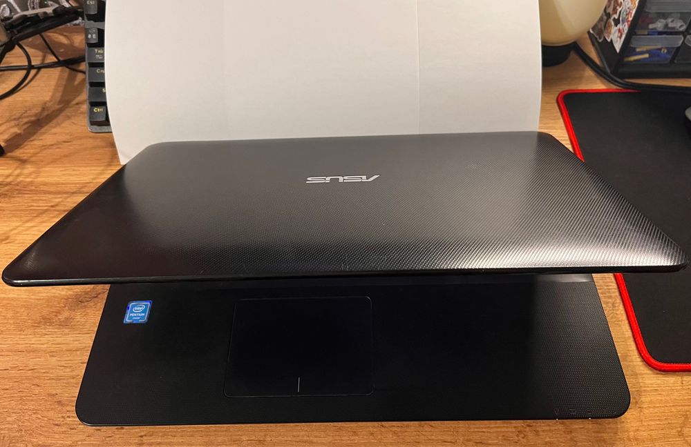 ASUS X555J, 15.6 дюйма