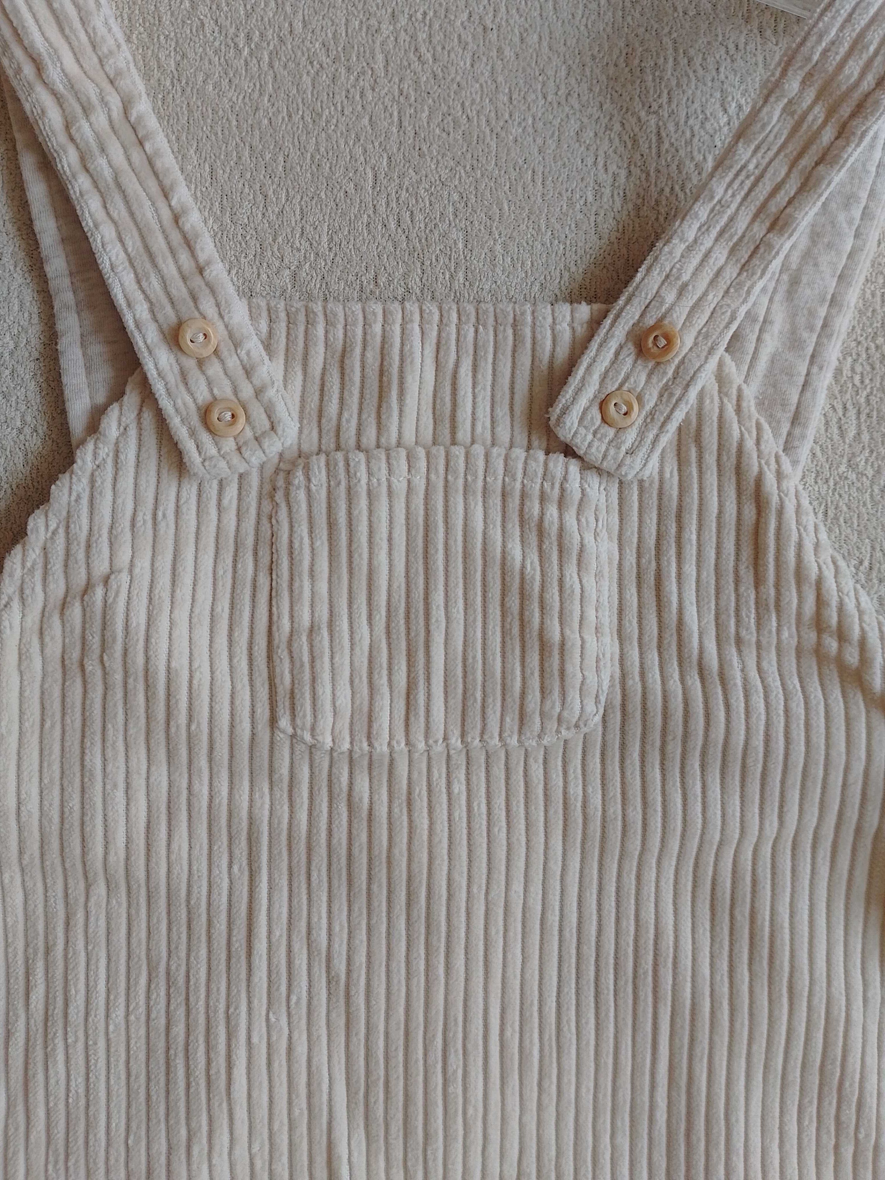 Sztruksowe ogrodniczki 104 H&M