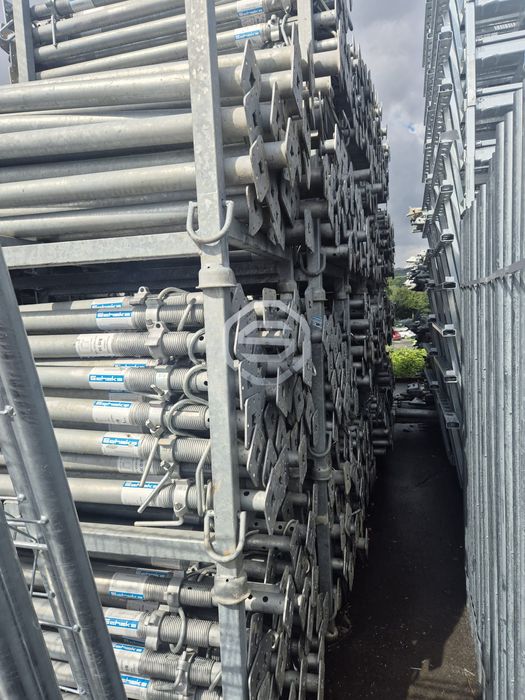 Stemple Podpory Sztyce Sklejka Dźwigary DOKI Głowice Trójnogi Żabki