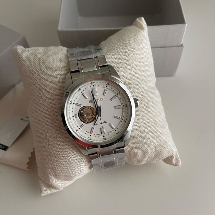 Relógio seiko automatic “NOBLETIME”