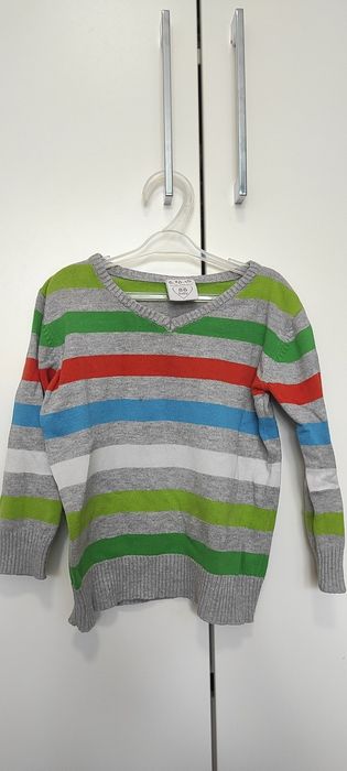 Sweter w paski, dekolt w serek 5-10-15