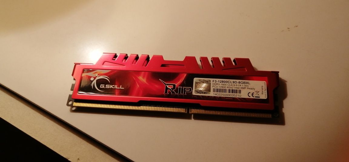 G. Skill RIPJAWS X 4gb DDR3 1600mhz