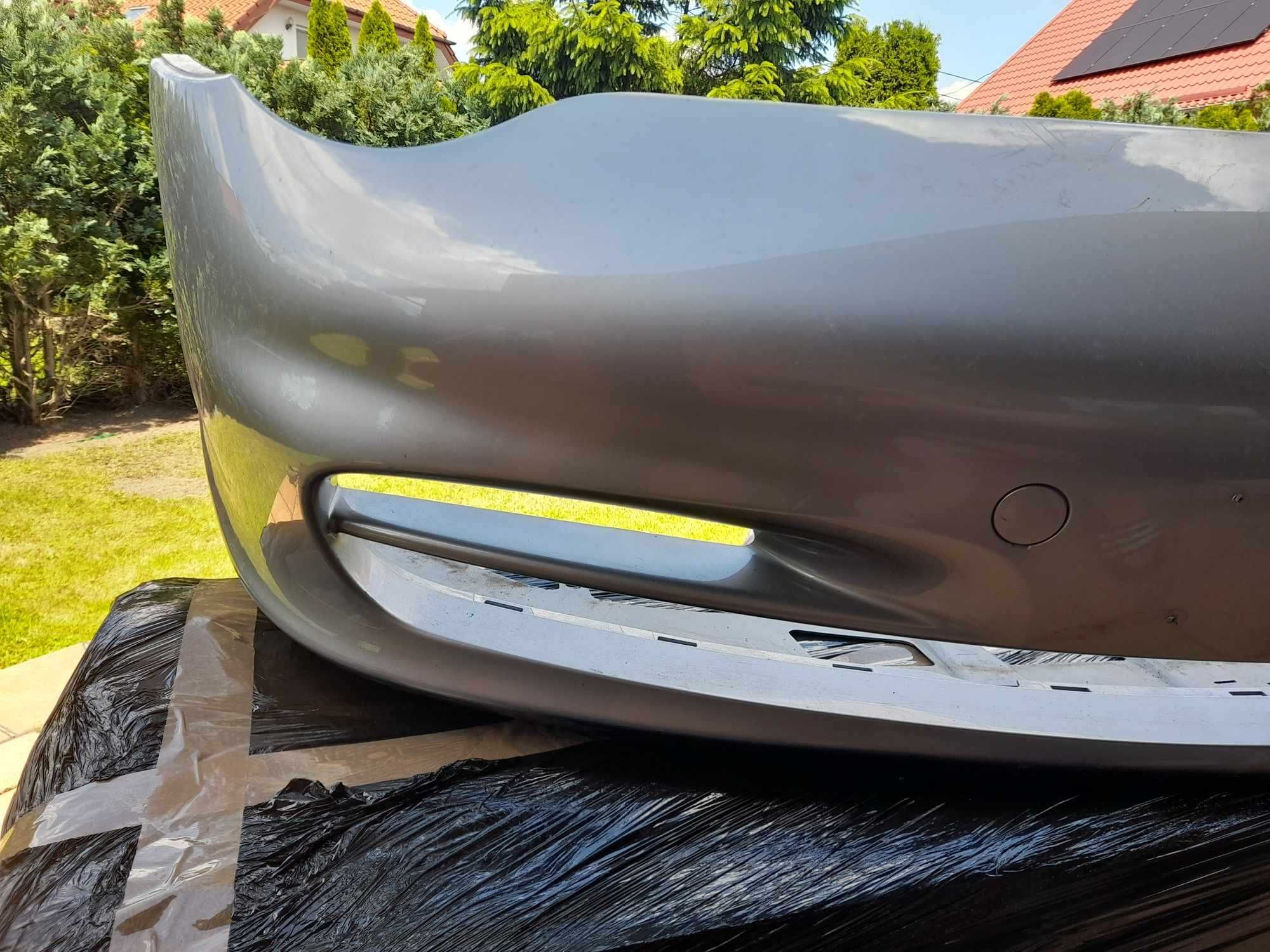 Przedni zderzak Porsche 911 996 po liftingu nr 996.505.311.06