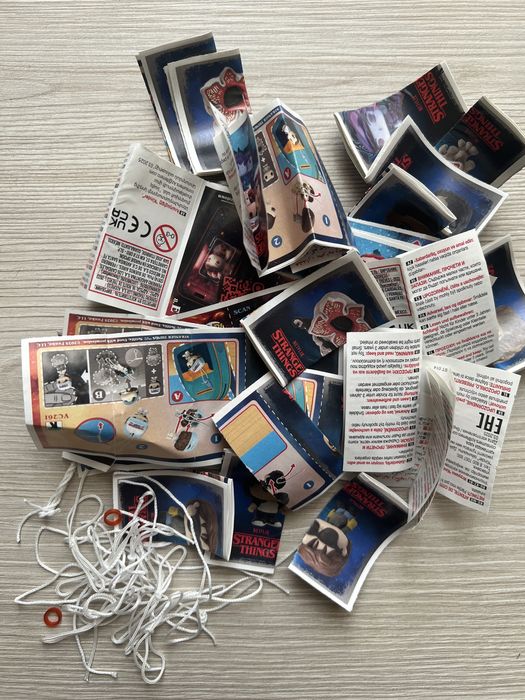 kinder joy stranger things кіндер джой дивні дива очень странные дела