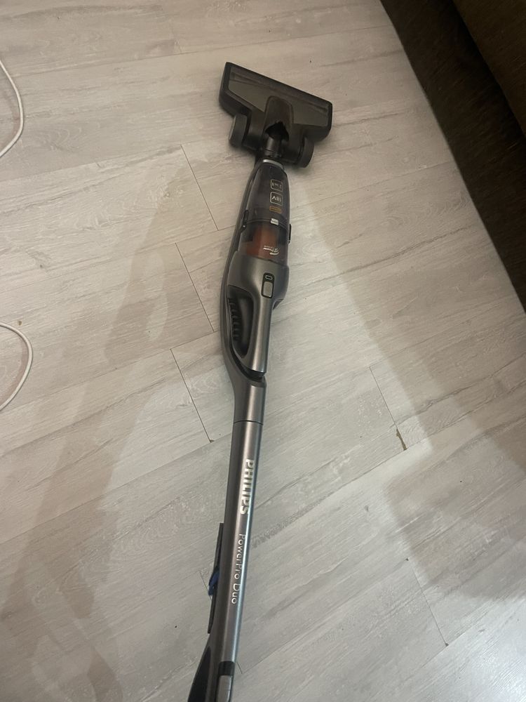Пилосос акумуляторний зі щіткою Philips PowerPro Duo