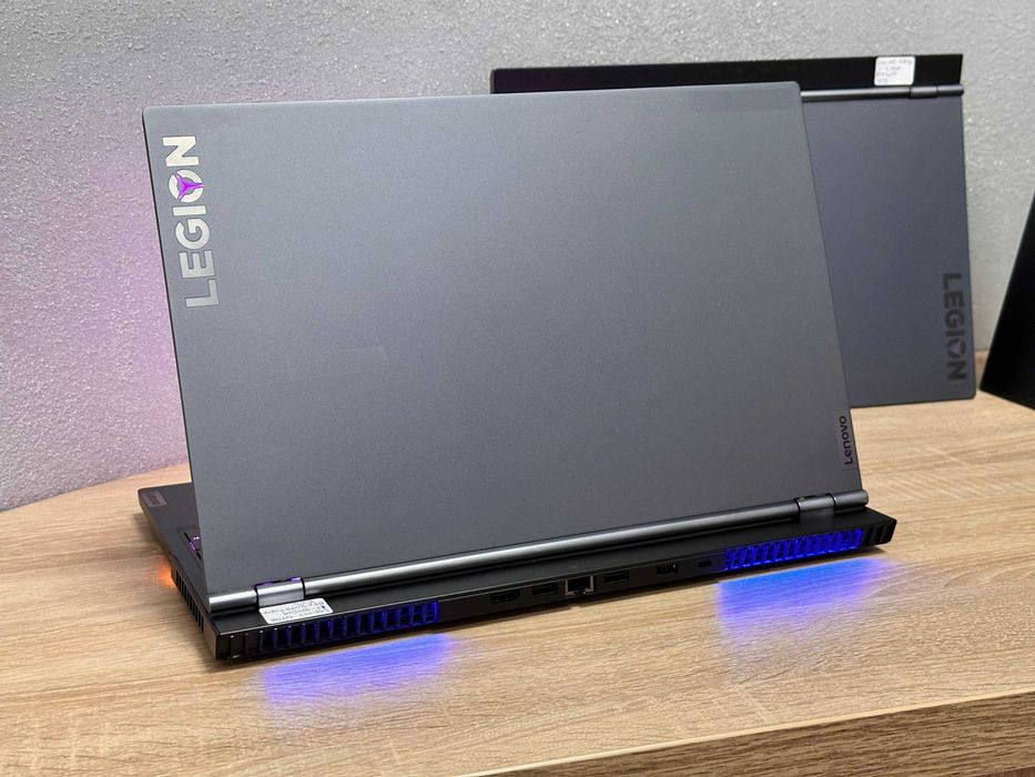 Ігровий Ноутбук Lenovo Legion 7 i7-10750H/16 DDR/1Tb RTX2070 SUPER 8Gb