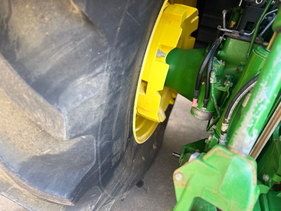 Продам трактор John Deere 7270R