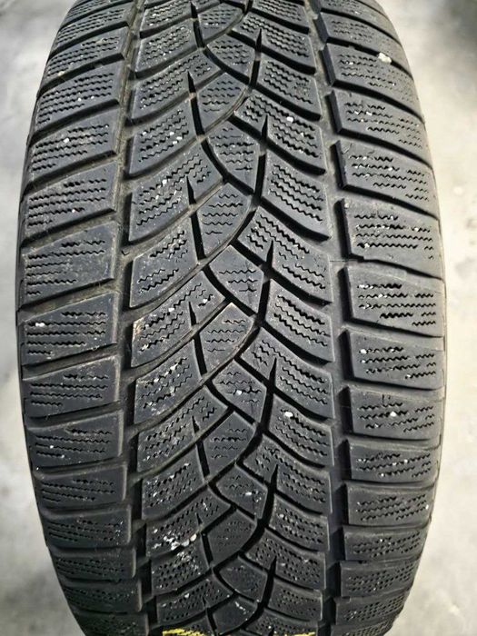 Резина зимова GoodYear UltraGrip Ice 235/50 R18