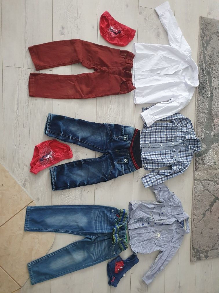 Zestaw ubranek dla chłopca 98 spodnie koszule
