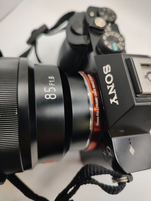Sony Alpha A7 ilce 7 z obiektywem Viltrox 85/1.8  Lumik Zduńska Wola