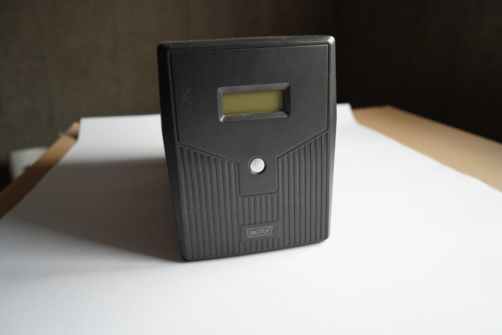 ДБЖ (UPS) Digitus Line-Interactive 1500VA/900W