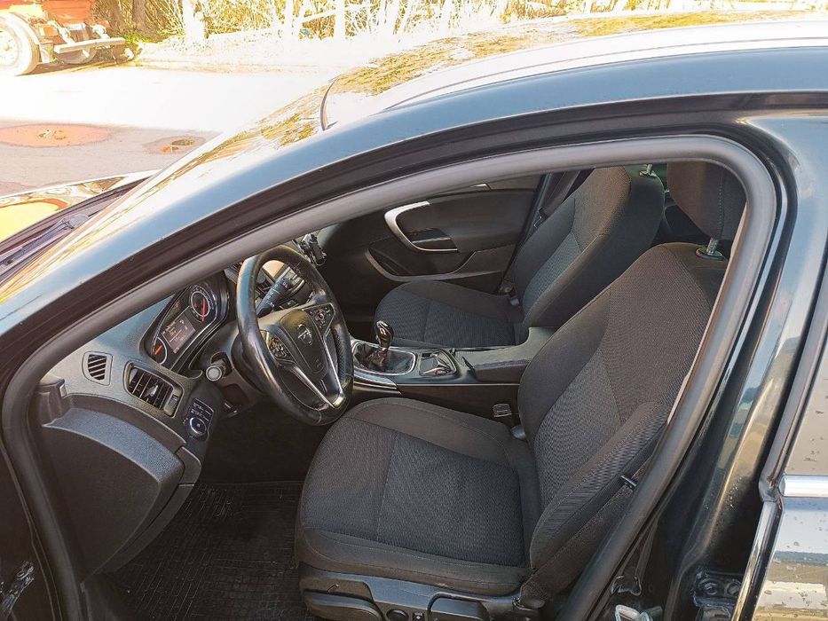 Продам opel insignia