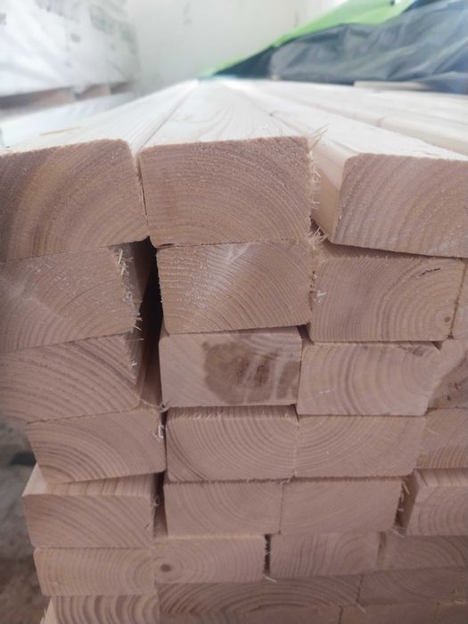 Łata sosnowa sucha i heblowana 4,0mb