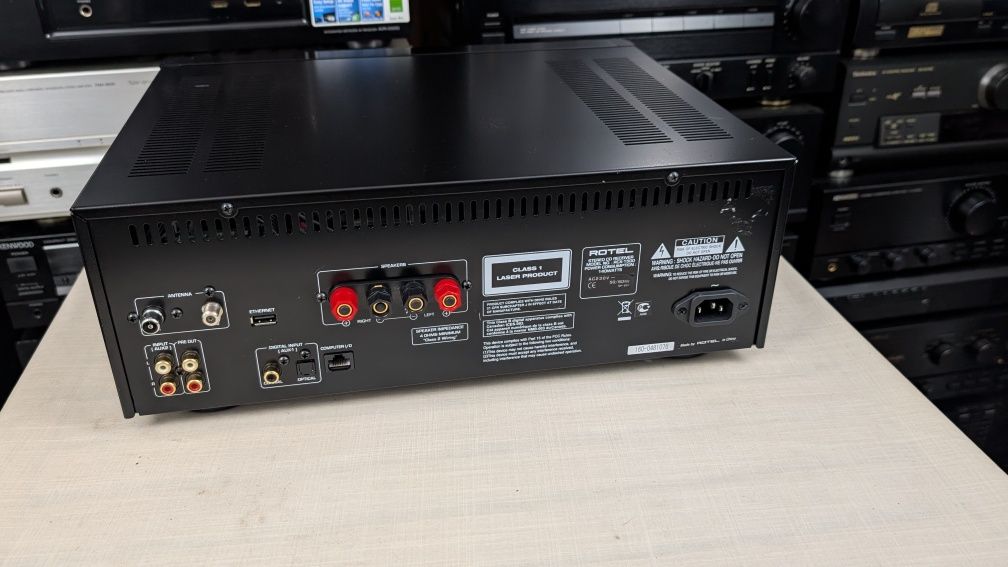 ROTEL RCX-1500 wysokiej kasy amplituner stereo z funkcjami sieciowymi