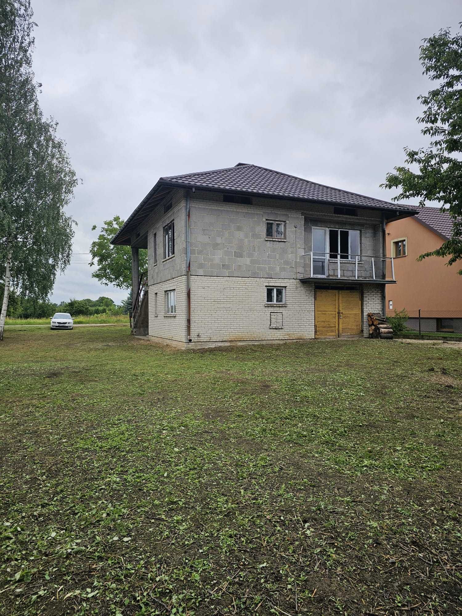 Dom wolnostojący z działką 95 ar Bogoria