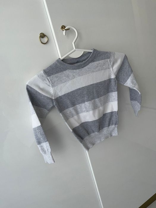 Sweter rozmiar 98 cm marki sinsay