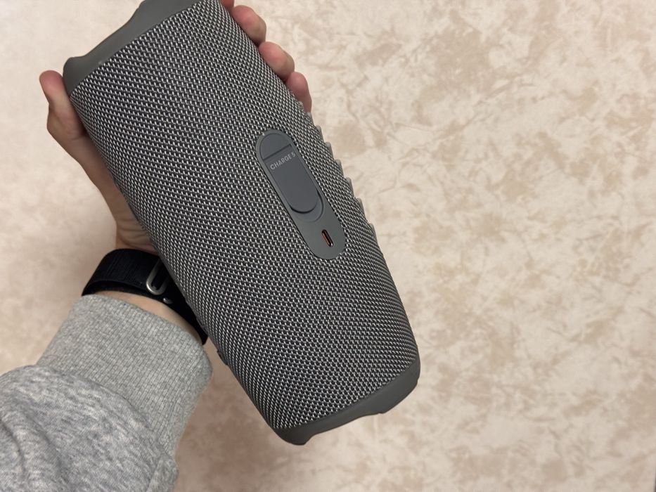 Продам JBL Charge 5 Grey Оригінал