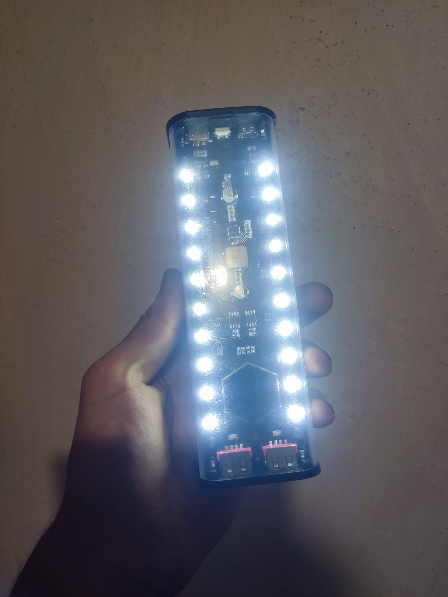 Powerbank 22.5 ват, 16к mAh, швидка зарядка