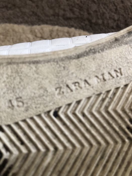 Продам кросівки 45-розмір ZARA.