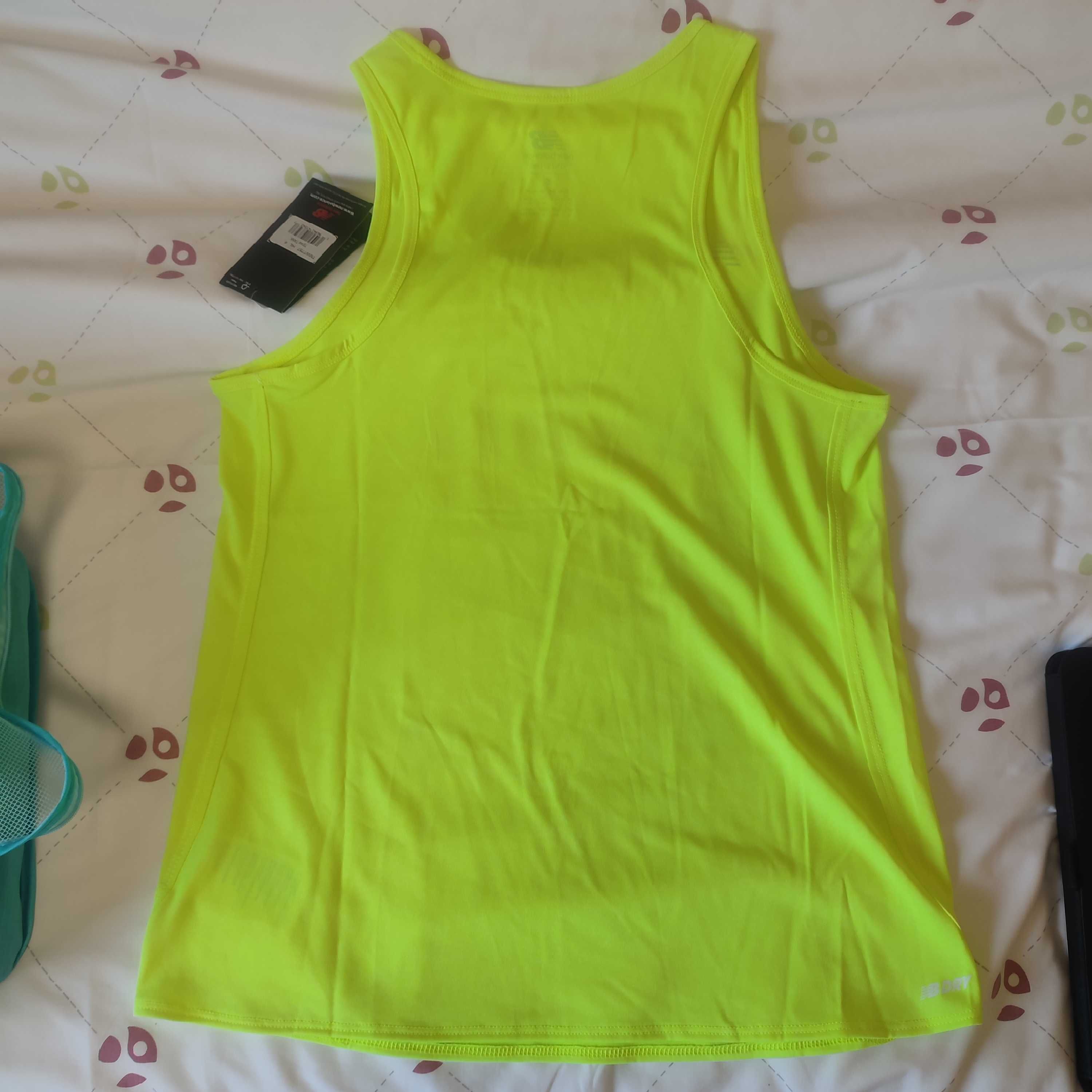 NEW Camisola de alças femin New Balance Track & Field Leve Respirável