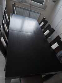Stół i 8 krzeseł do salonu lub jadalni