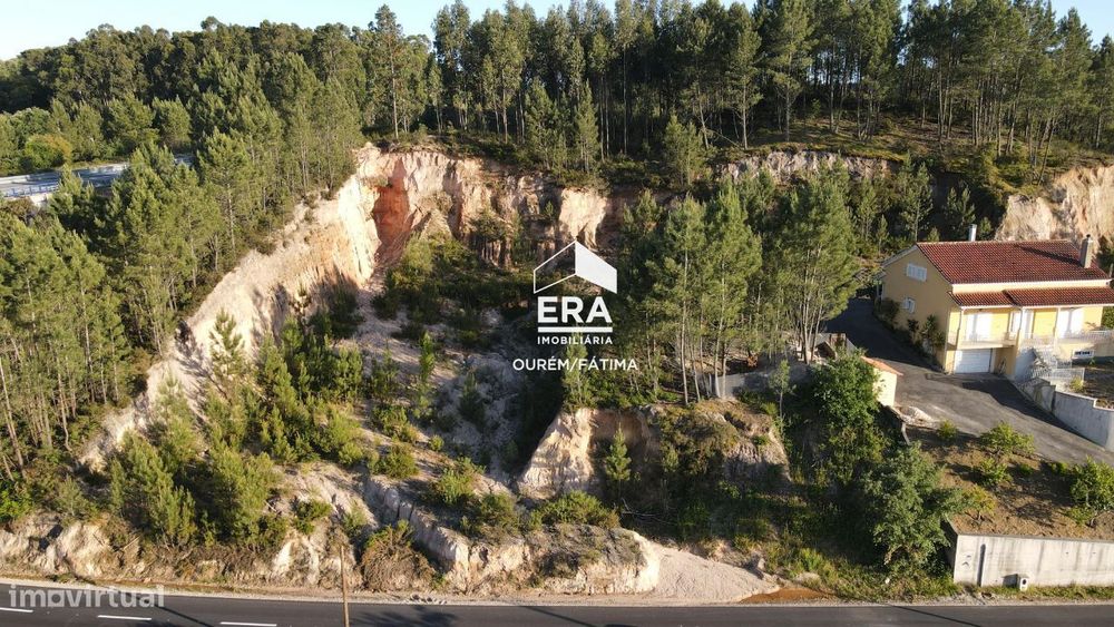 Terreno Para Construção perto de Ourém!