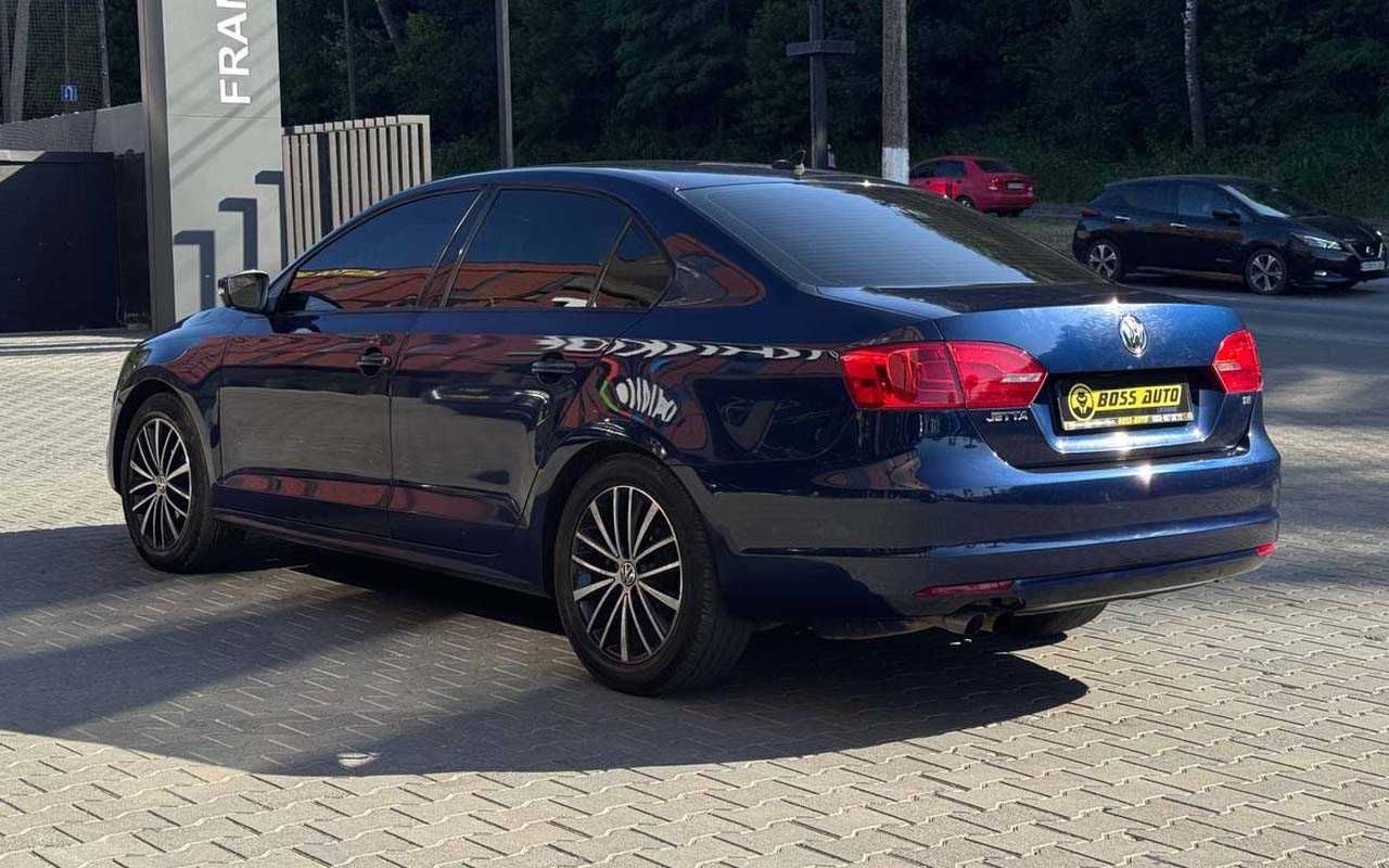 Volkswagen Jetta 2014
