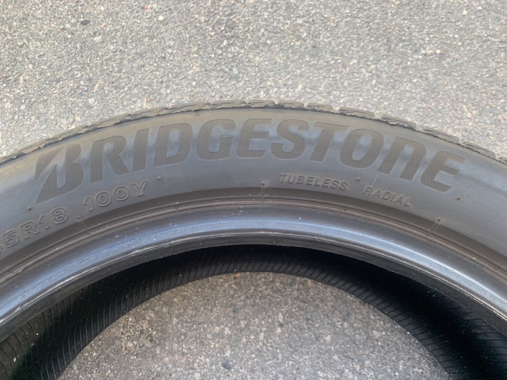 Літні шини резина (пара) 245/45R18 BRIDGESTONE