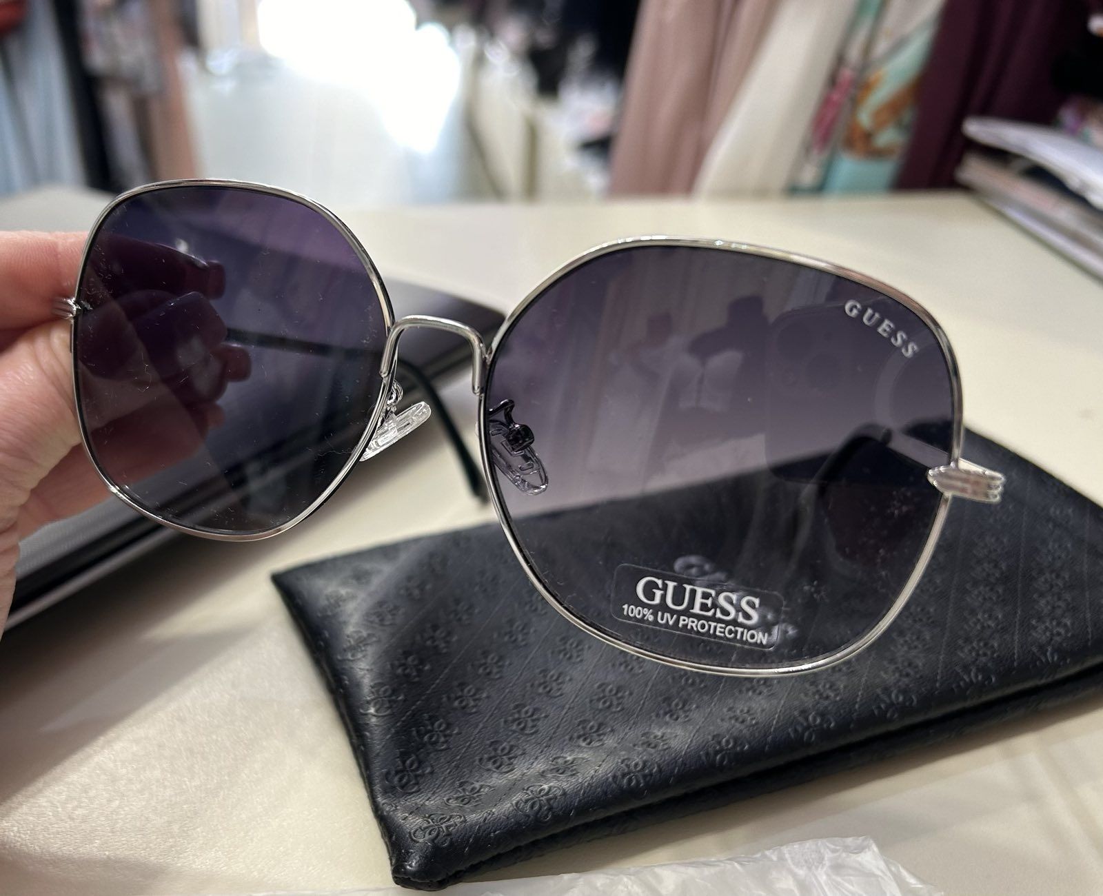 Оригінальні окуляри GUESS