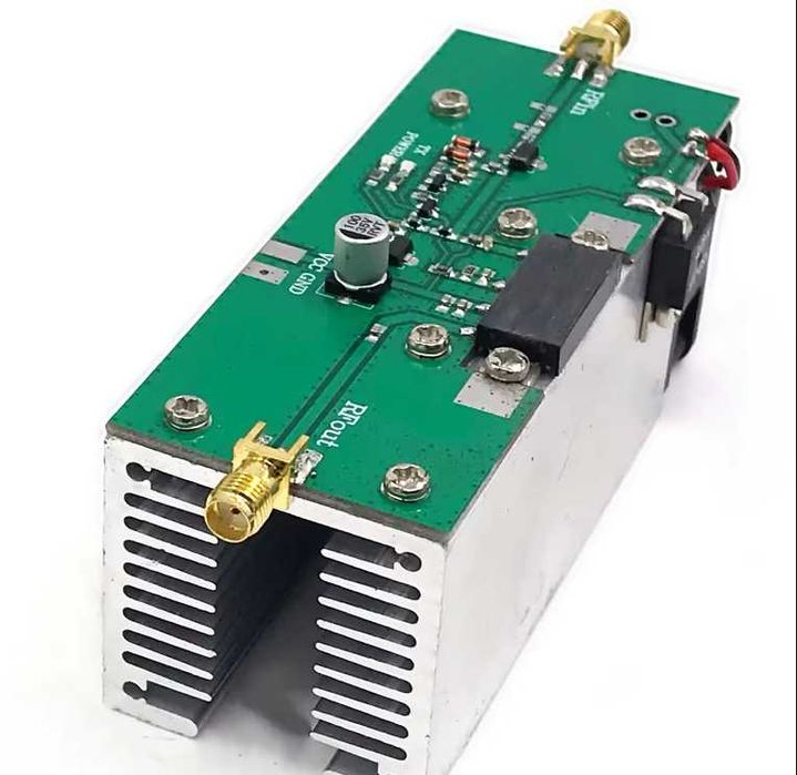 Підсилювач 335-480 МГц 13 Вт SMA з радiатором 433МГц