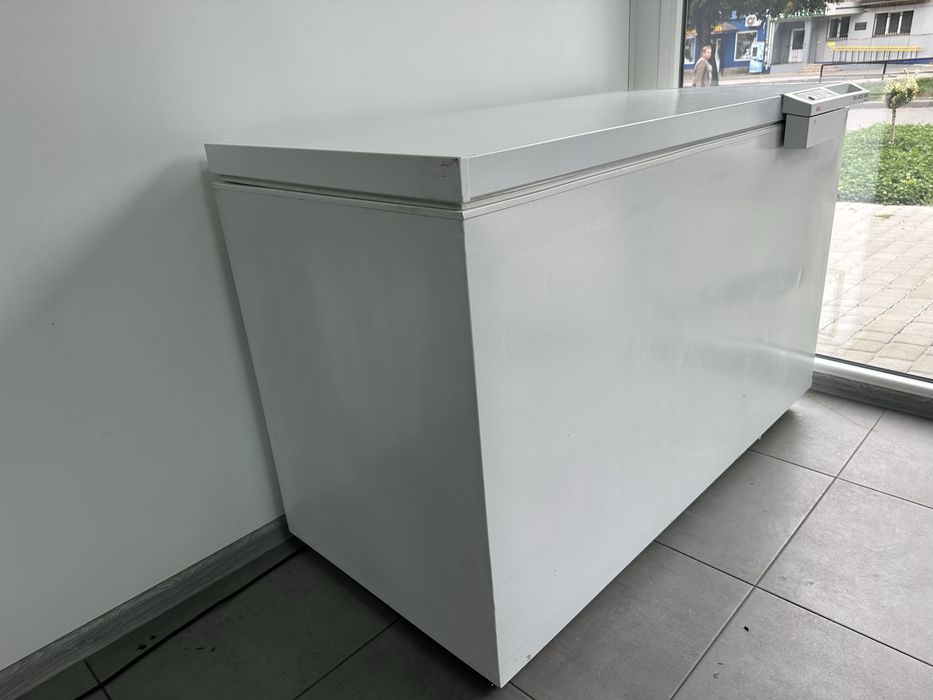 Морозильна камера скриня лар AEG Liebherr Bosch 200 літрів з Німеччини