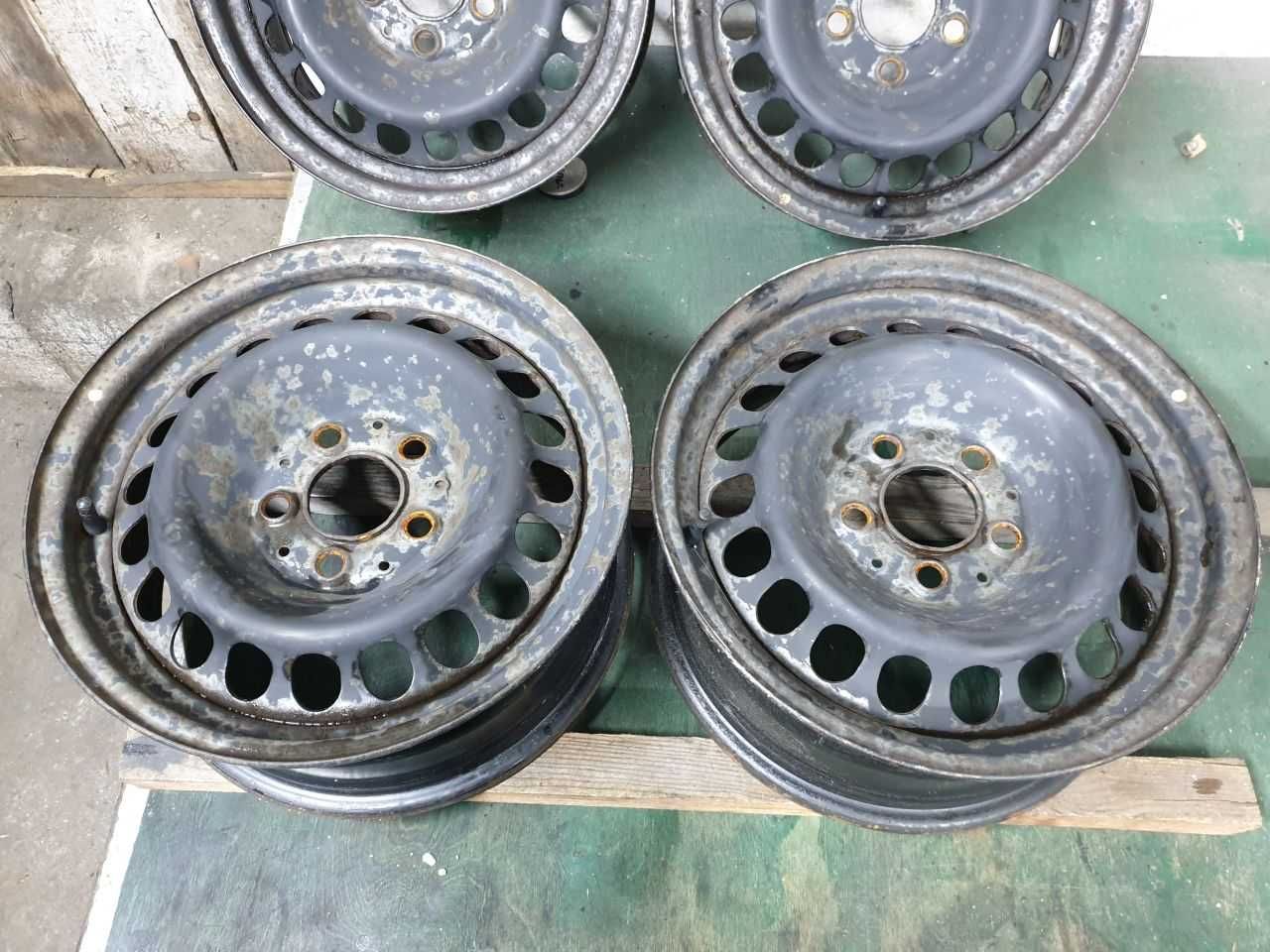 Felgi stal Mercedes R15 5x112 6,5JX15H2 ET 37 centr 66,6mm