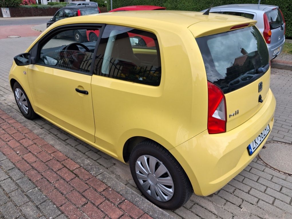 Seat Mii z klimą ładny stan modell 2013