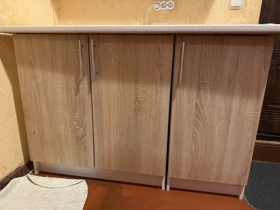 Кухня. Кухонні шафи