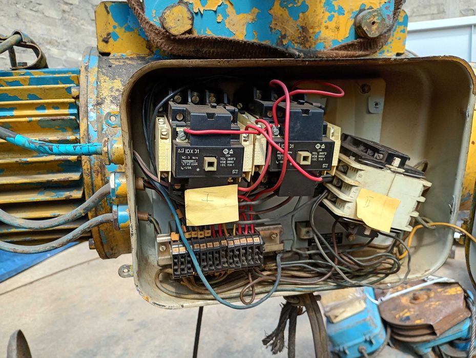 wciągarka suwnica zblocze linowe balkancar