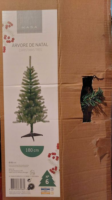 Árvore Natal com 1.80m