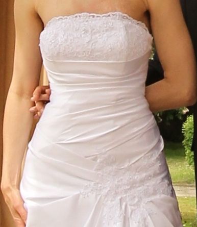 suknia ślubna, biała, na kole + welon + szal+ nowe białe buty r.39