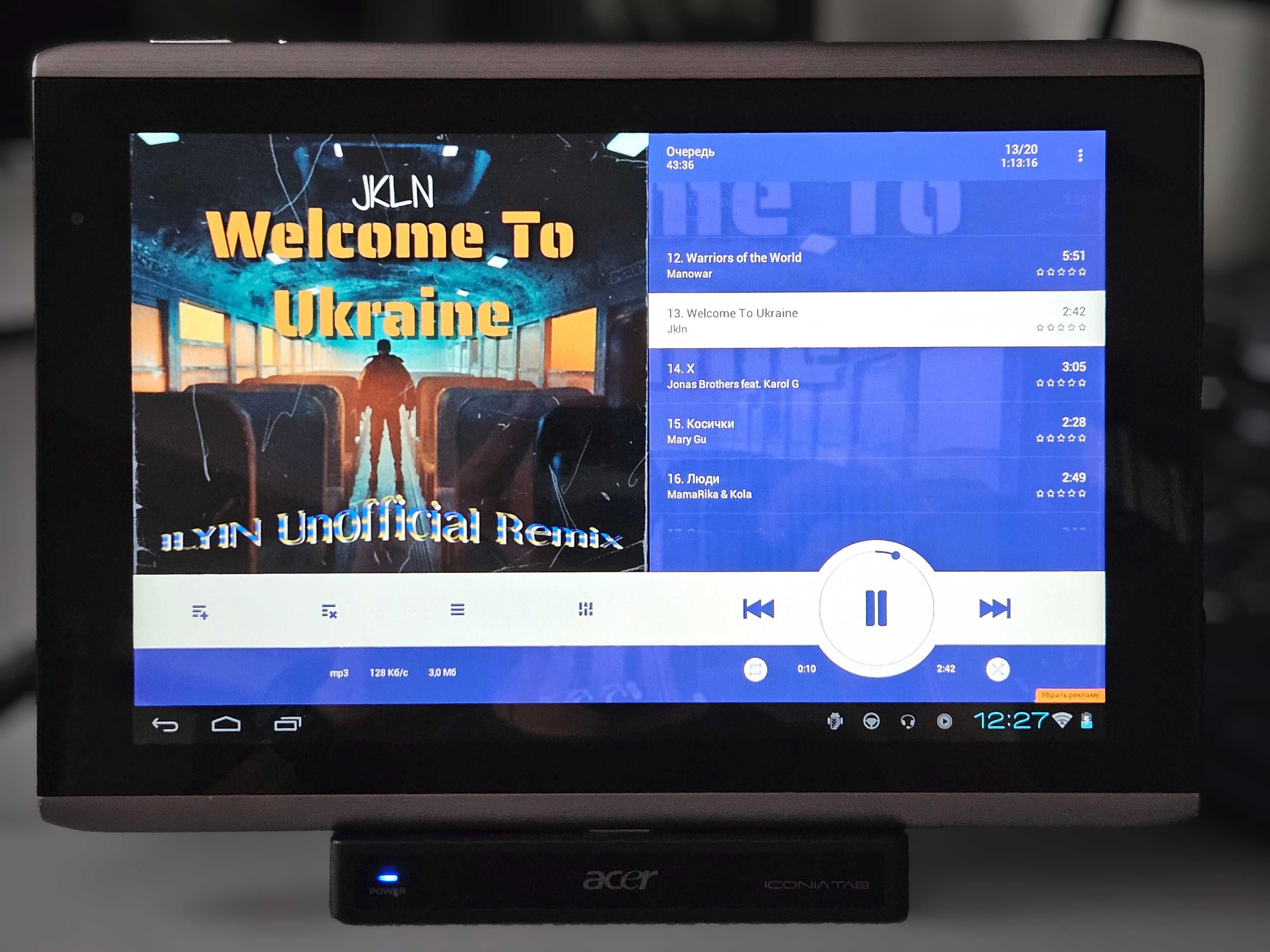 Планшет Acer A500 c док-станцией, часы, фоторамка
