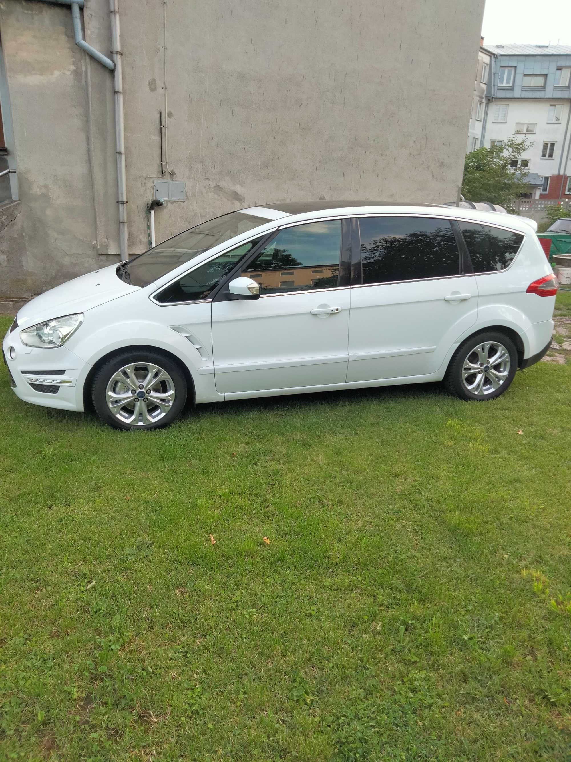 Ford S-Max Titanium 2013r Panorama