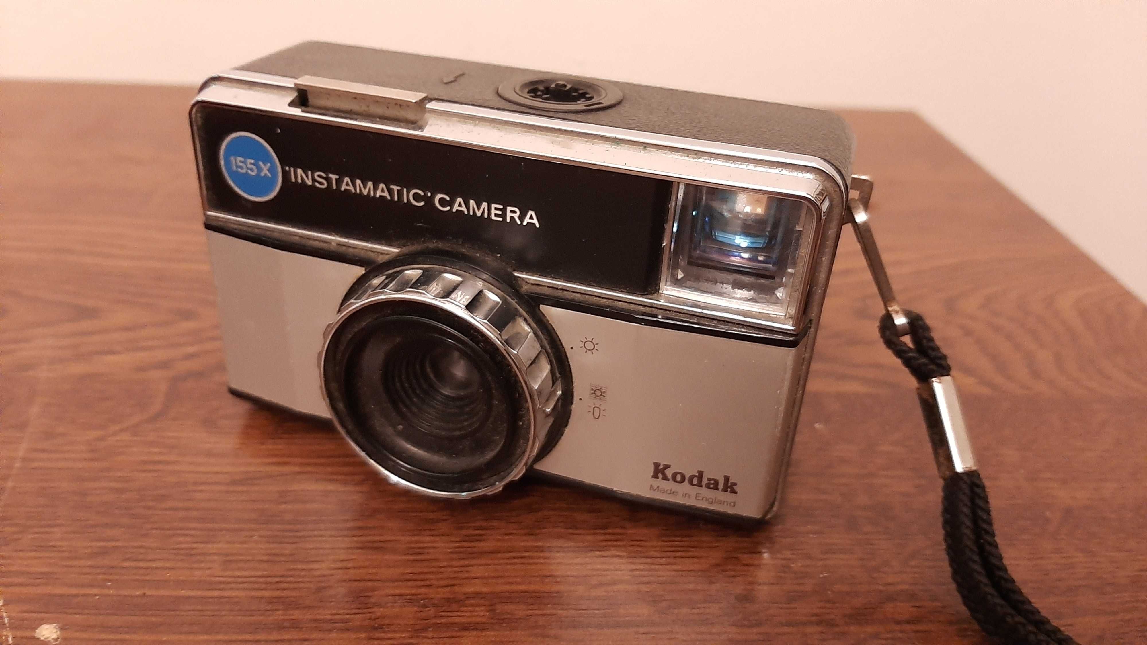 Máquina Fotográfica Kodak Instamatic 155-X, vintage na caixa original