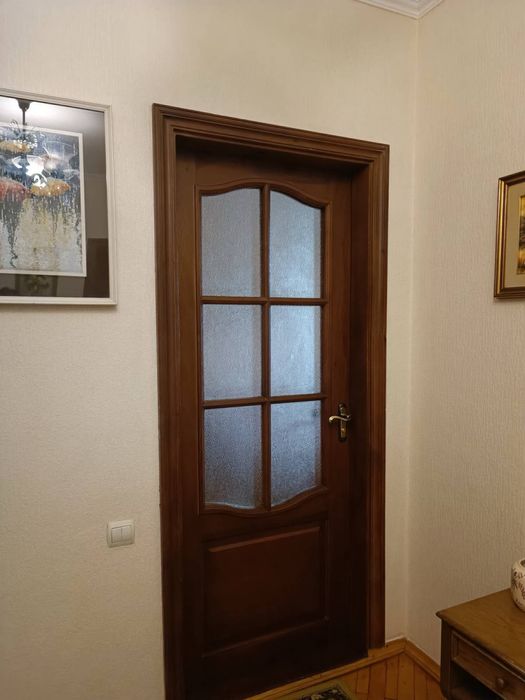 Продам міжкімнатні двері