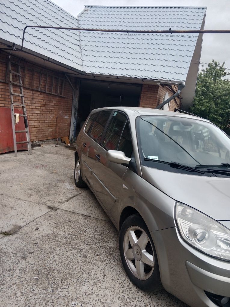 Продам авто Рено Гранд Сценік 2007 рік .