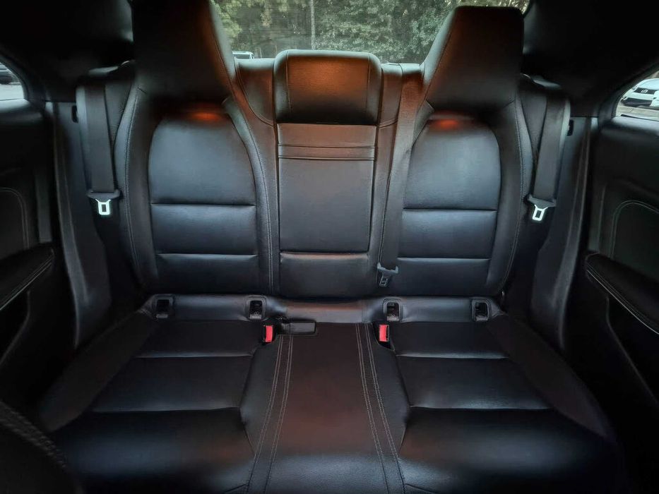 Mercedes-Benz CLA 250      2016