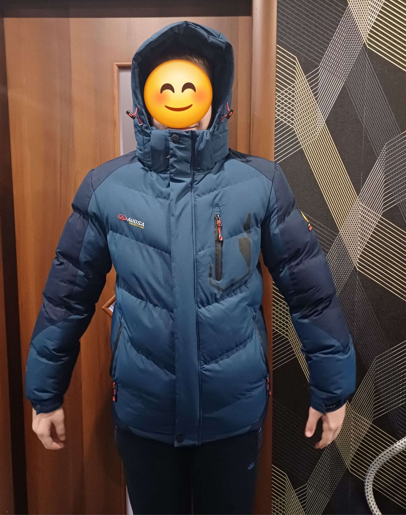 Продам куртку зима на подростка.