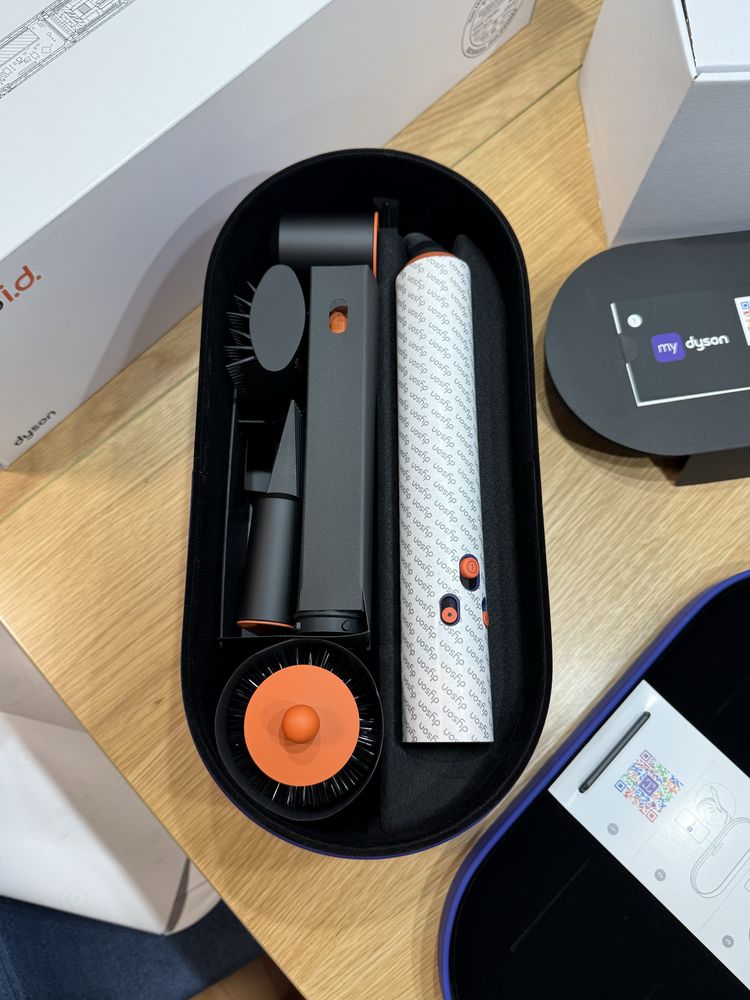 Nowy Multistyler Dyson Airwrap. I. D. Curly+Coily, Niebieski/Topaz