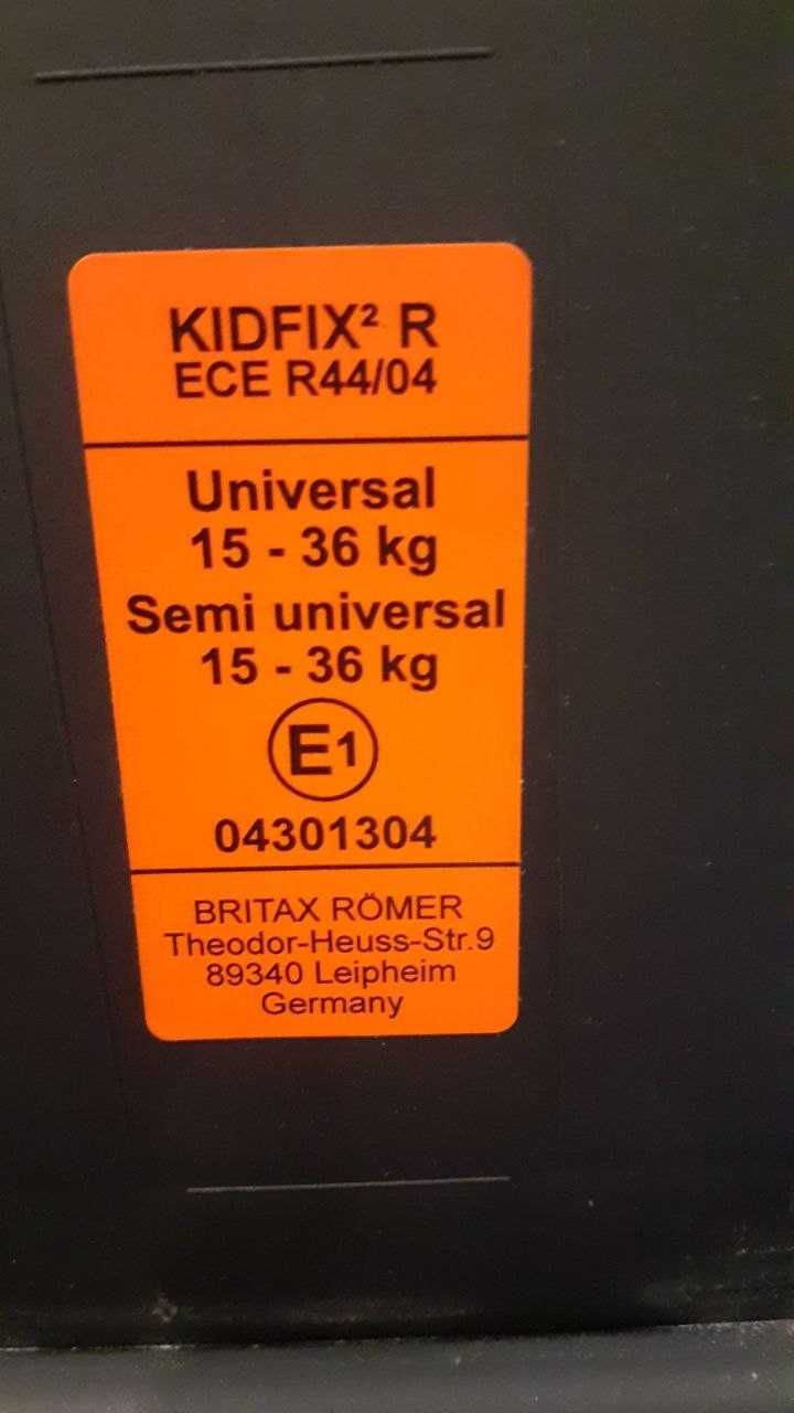 Дитяче Автокрісло Britax Romer KIDFIX 2 Група 2/3 (15-36 кг) бустер