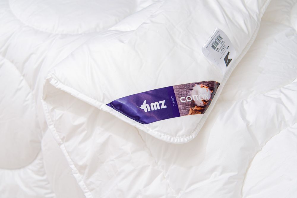 Kołdra AMZ COTTON wiosenna włókno DREAMFILL 200x220cm Biały